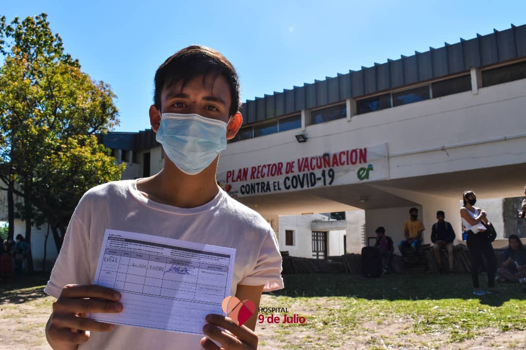 En el Playón del Hospital aplicarán terceras dosis contra el Covid-19